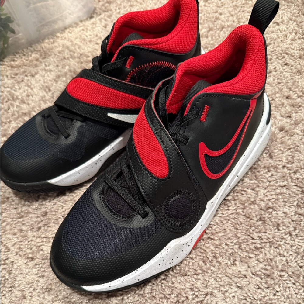 Nike Kids Black and Red Sneakers